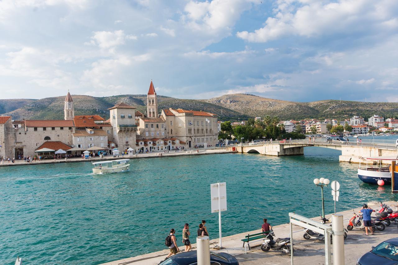 Rooms Villa Liza Trogir Exteriör bild